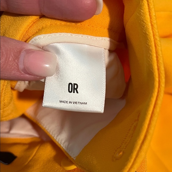 Express High-Waist Pleated Trousers in Bright Orange - Picture 3 of 14